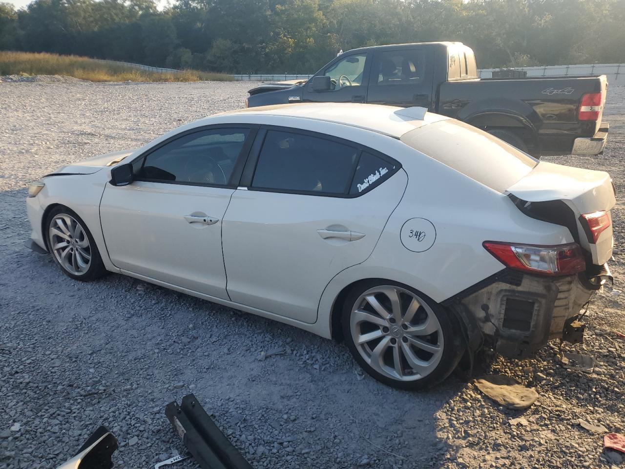 VIN 19UDE2F76GA009469 2016 ACURA ILX no.2