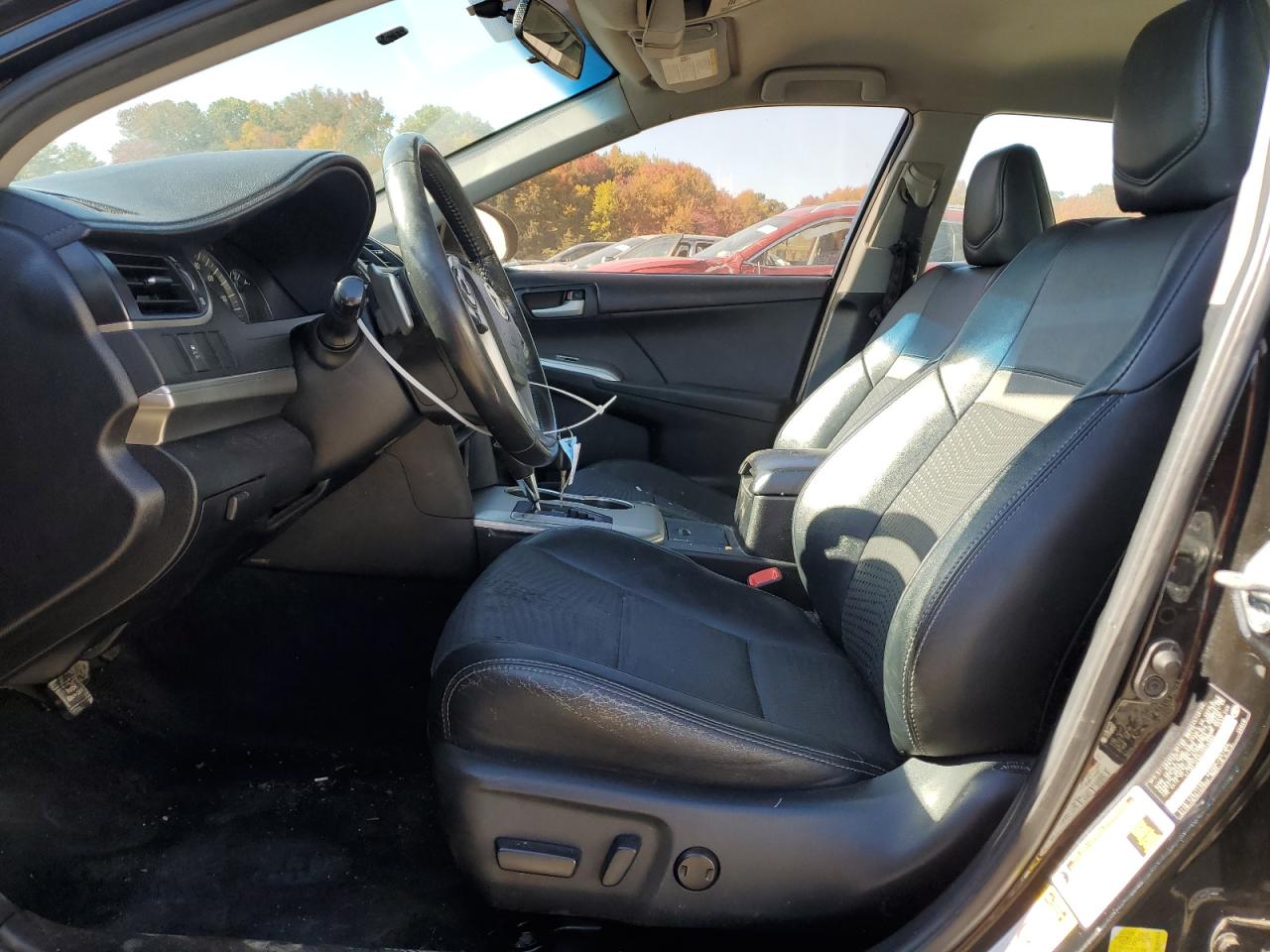 2012 Toyota Camry - Image 7