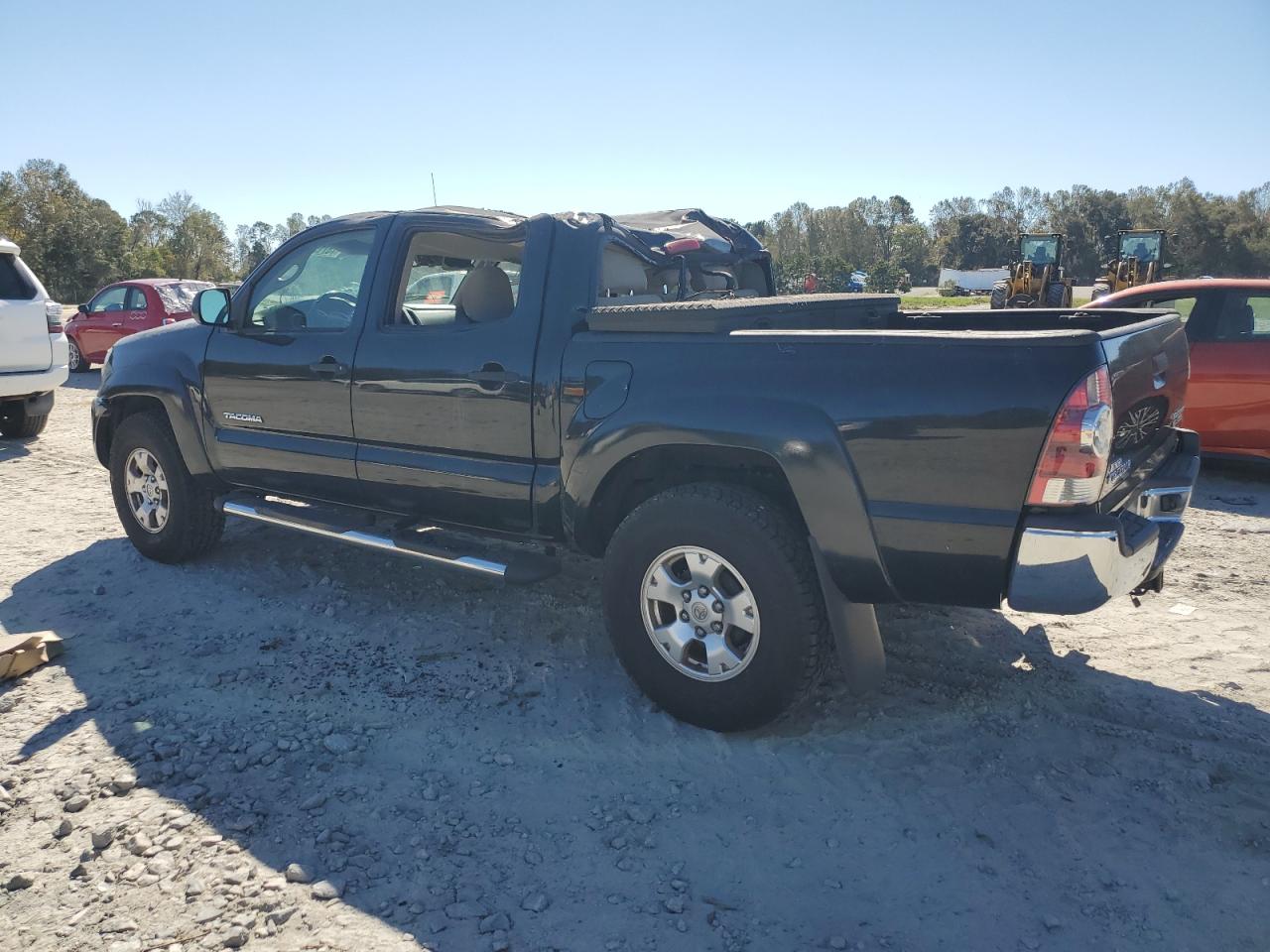2009 Toyota Tacoma - Image 2
