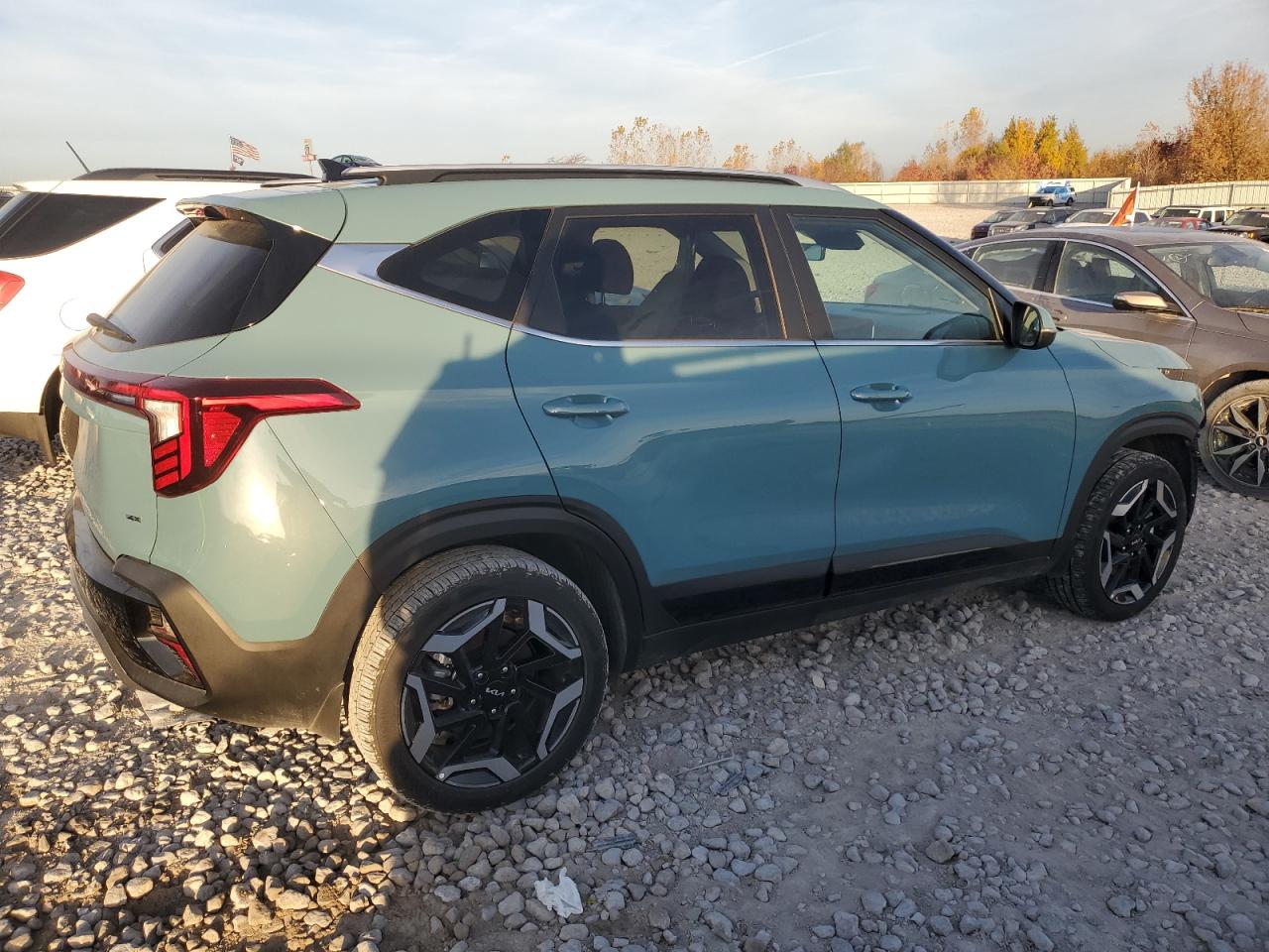 2024 Kia Seltos - Image 3