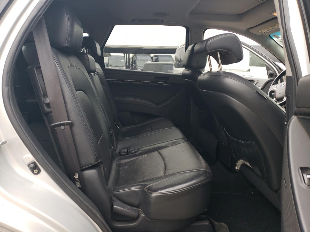 2011 Hyundai Veracruz - Image 11
