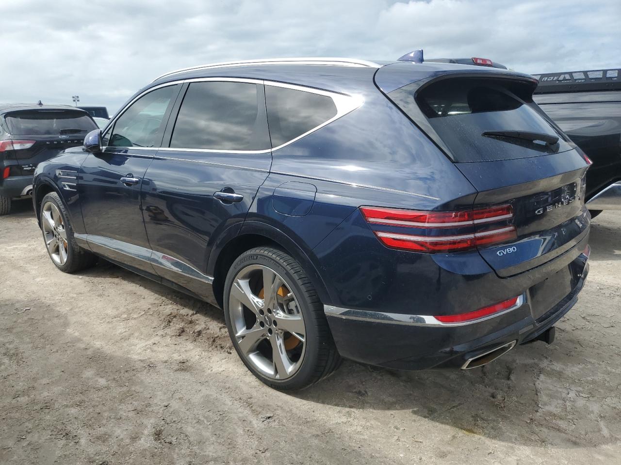 2021 Genesis GV80 - Image 2