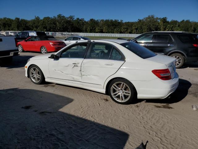 Седани MERCEDES-BENZ C-CLASS 2013 Білий