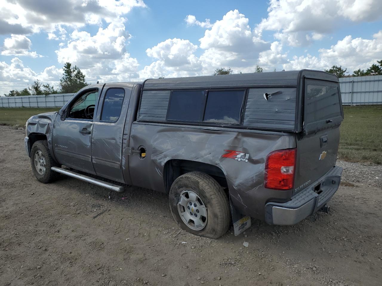 1GCRKSE77DZ136601 2013 Chevrolet Silverado K1500 Lt