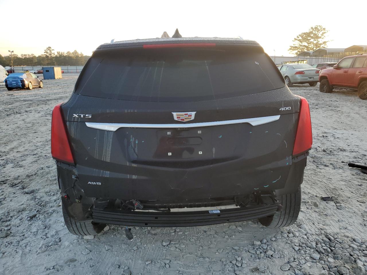 1GYKNDRS7NZ125953 2022 Cadillac Xt5 Premium Luxury