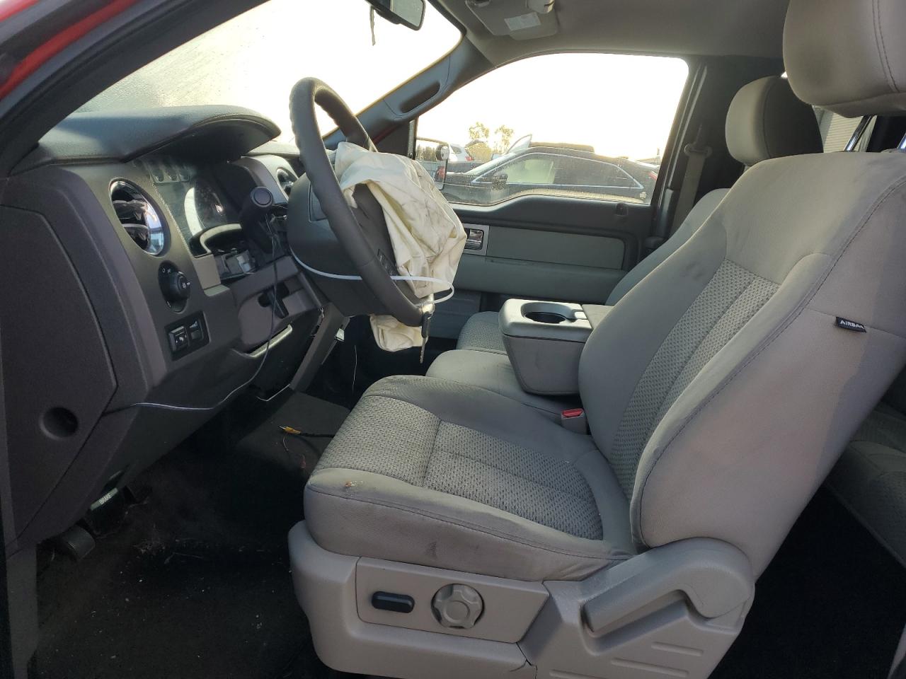 2010 Ford F-150 - Image 7