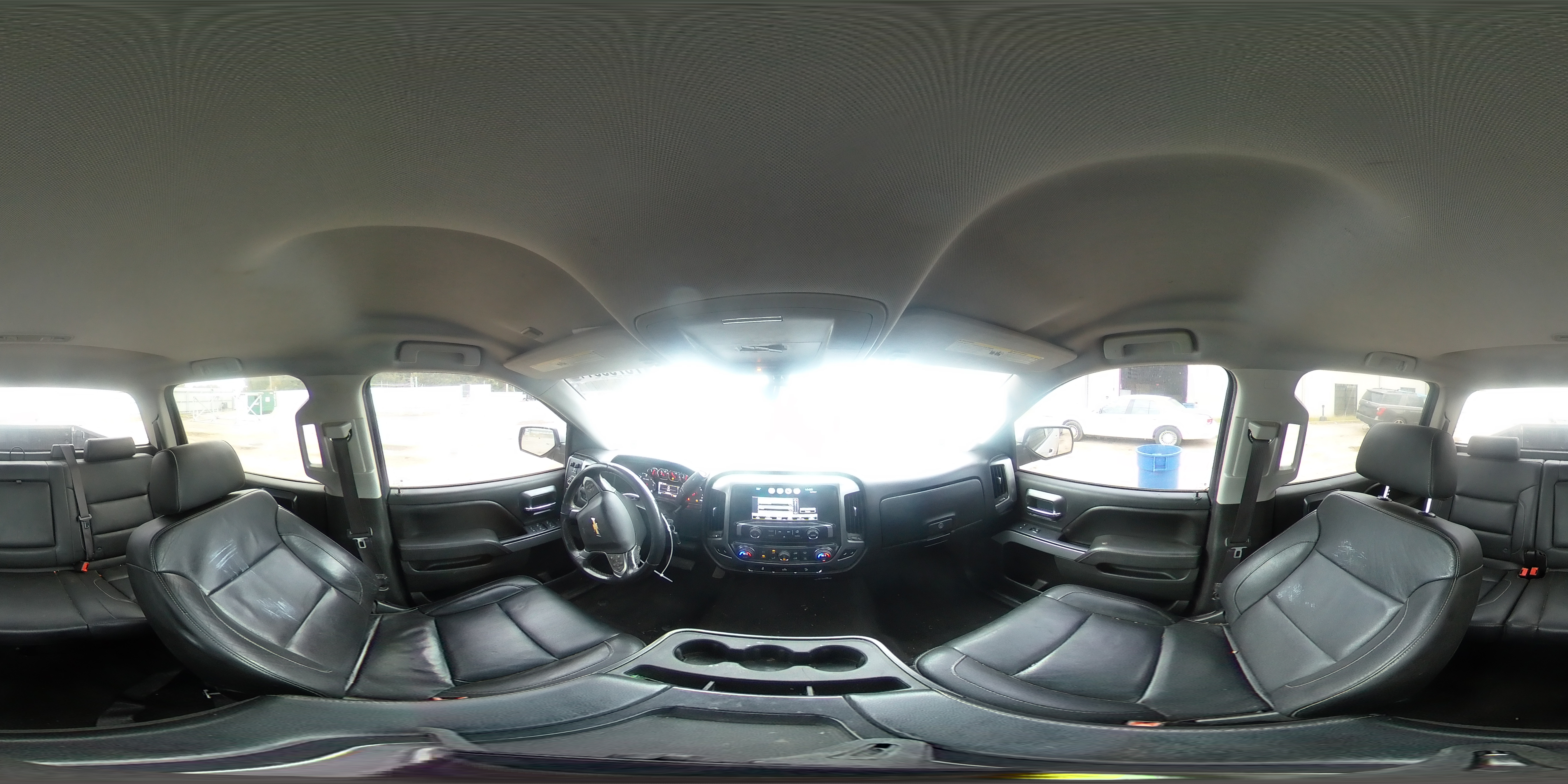 2016 Chevrolet Silverado - Image 13
