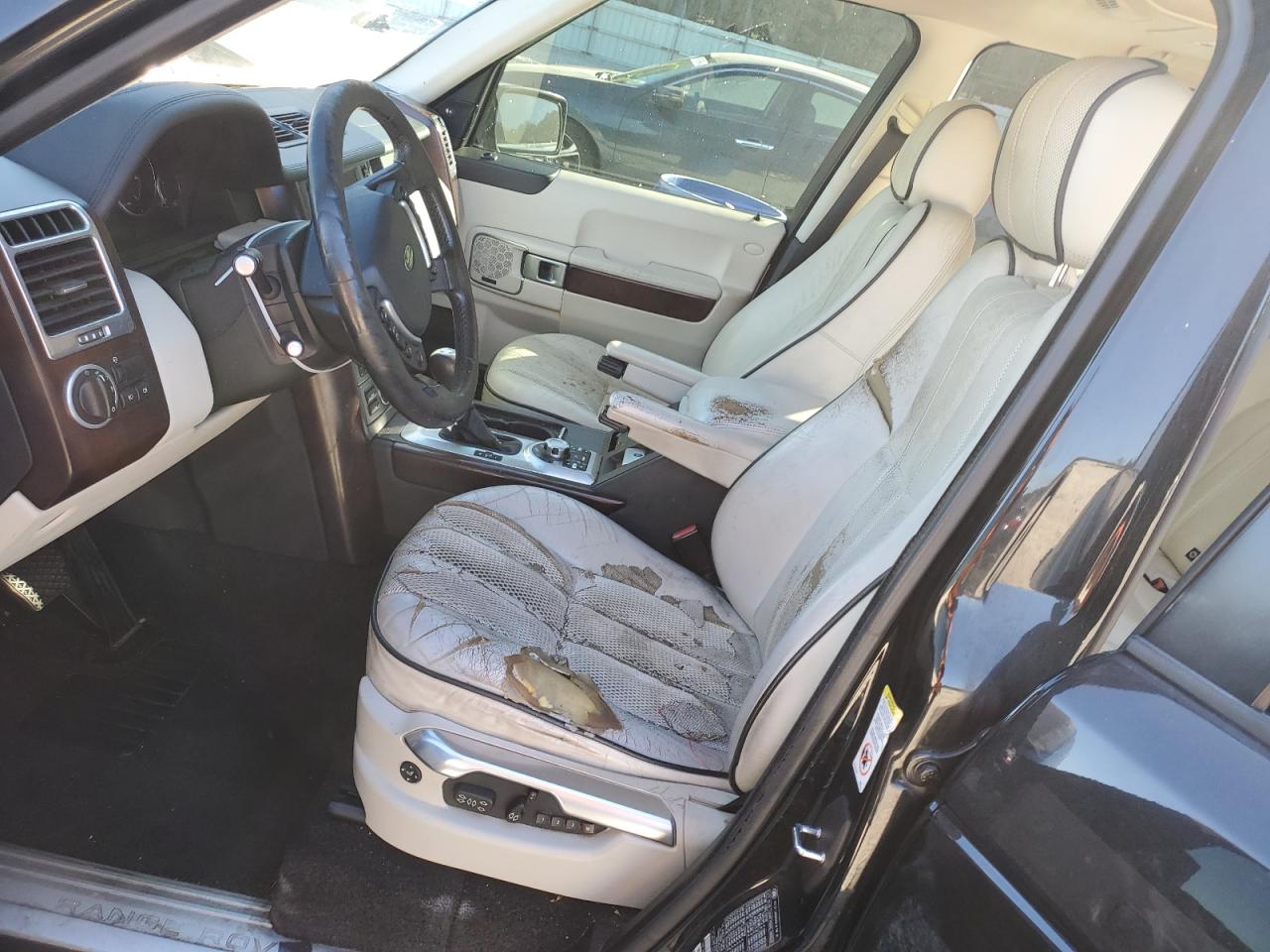 2008 Land Rover Range Rover - Image 7