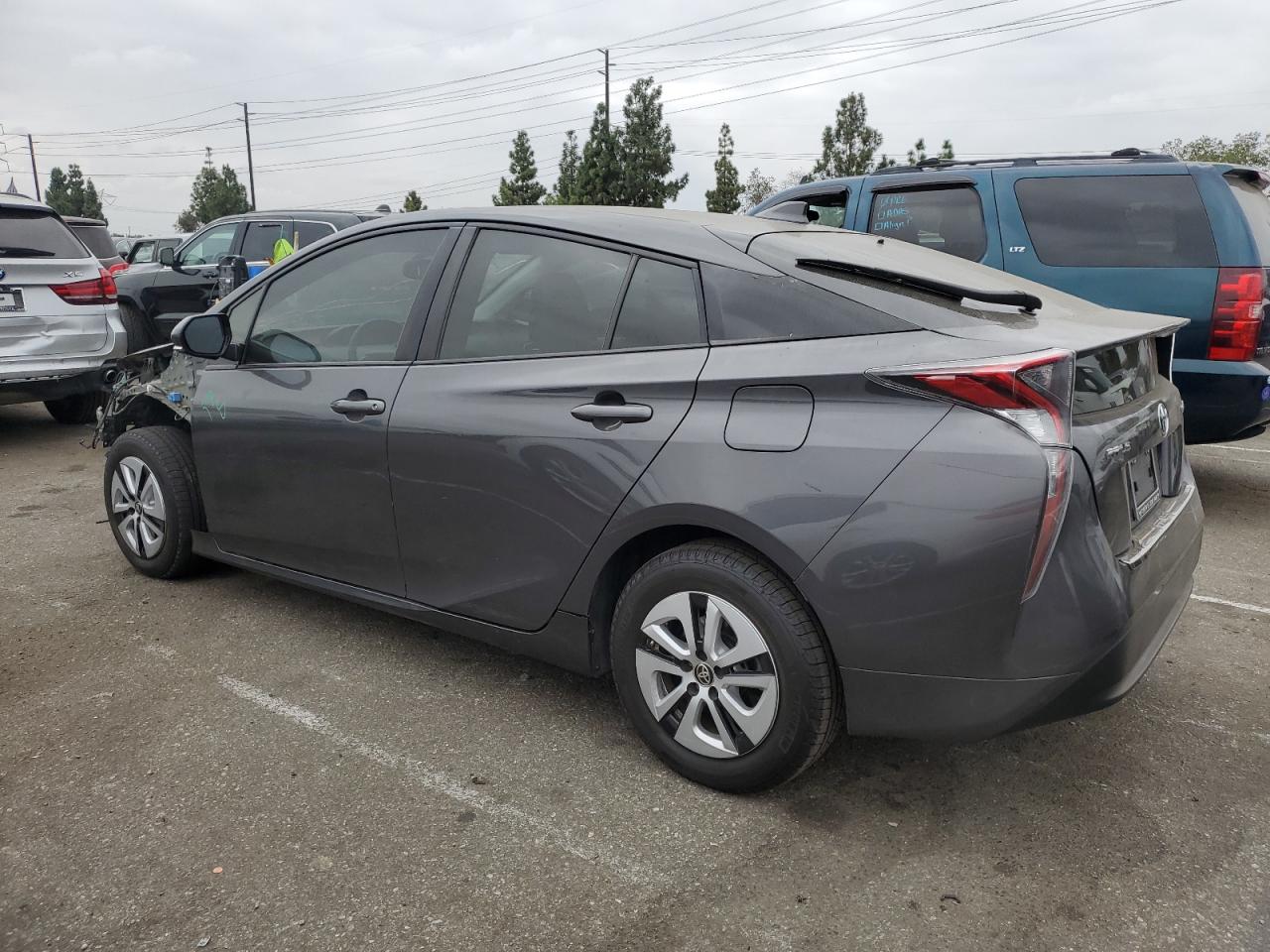 2016 Toyota Prius - Image 2