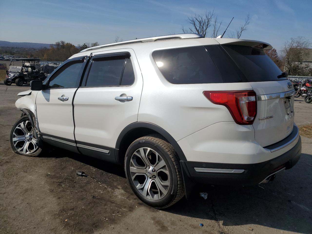 2018 Ford Explorer - Image 2