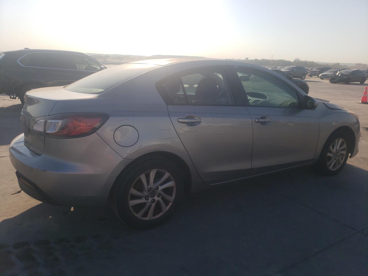 JM1BL1SF5A1205347 2010 Mazda 3 I