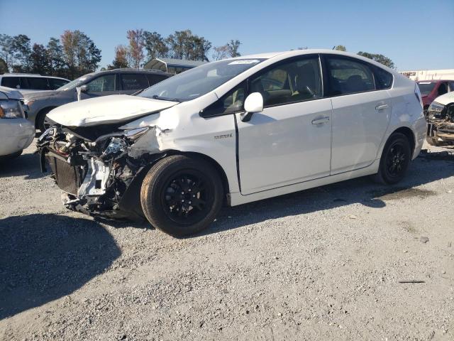 Хэтчбеки TOYOTA PRIUS 2013 Белый