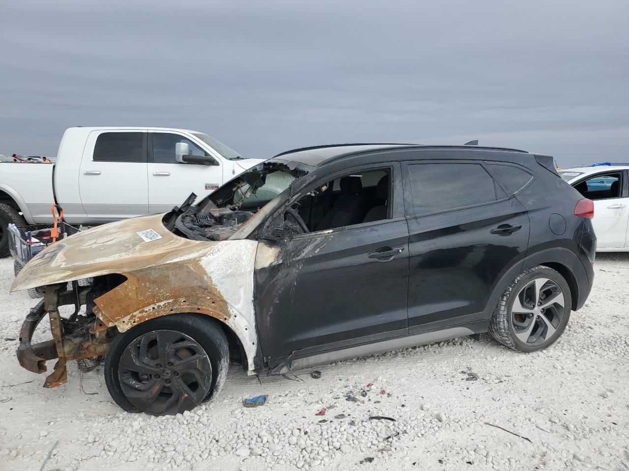 2018 Hyundai Tucson Value продається в Taylor, TX - Burn