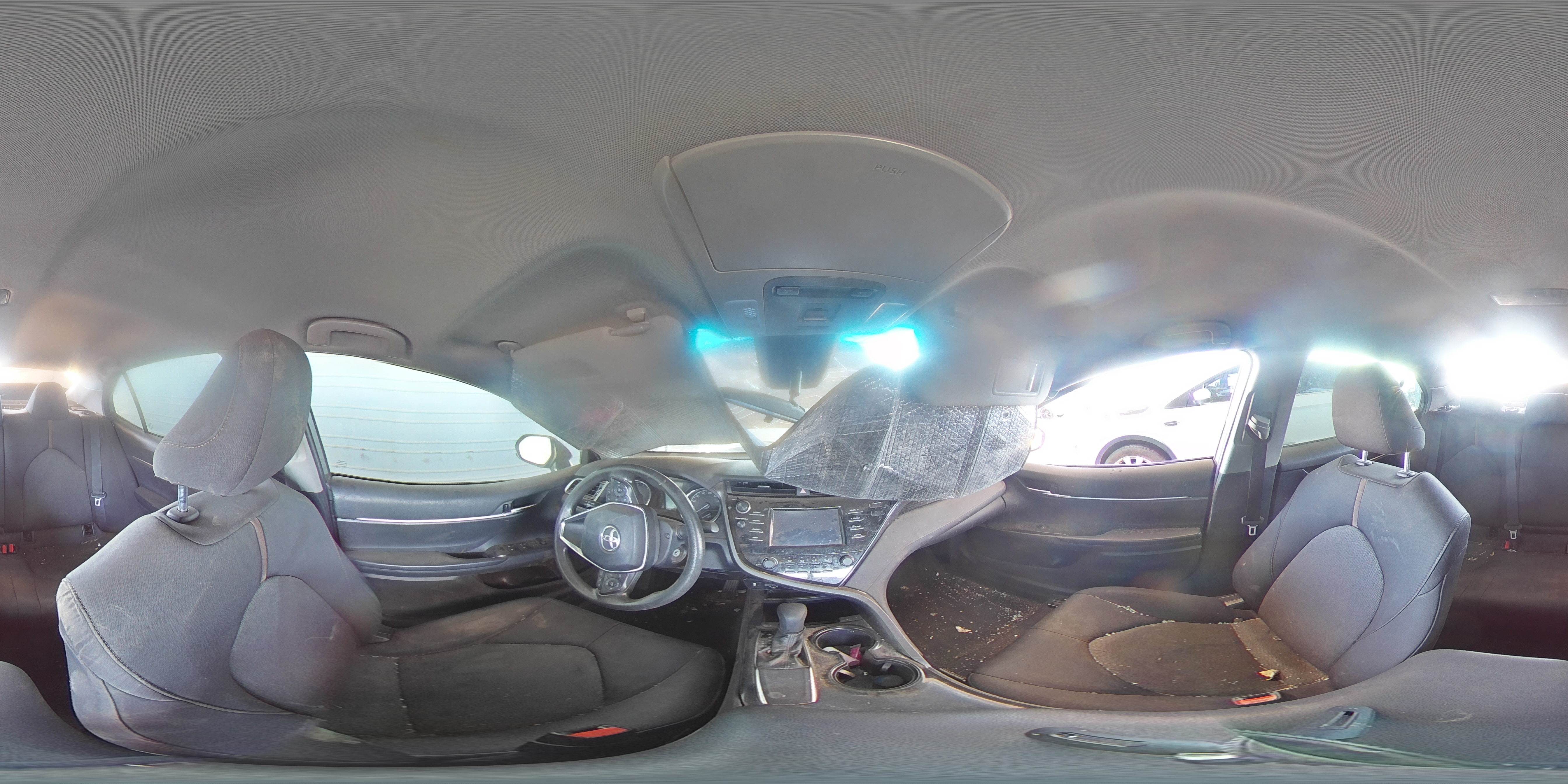 2019 Toyota Camry - Image 13