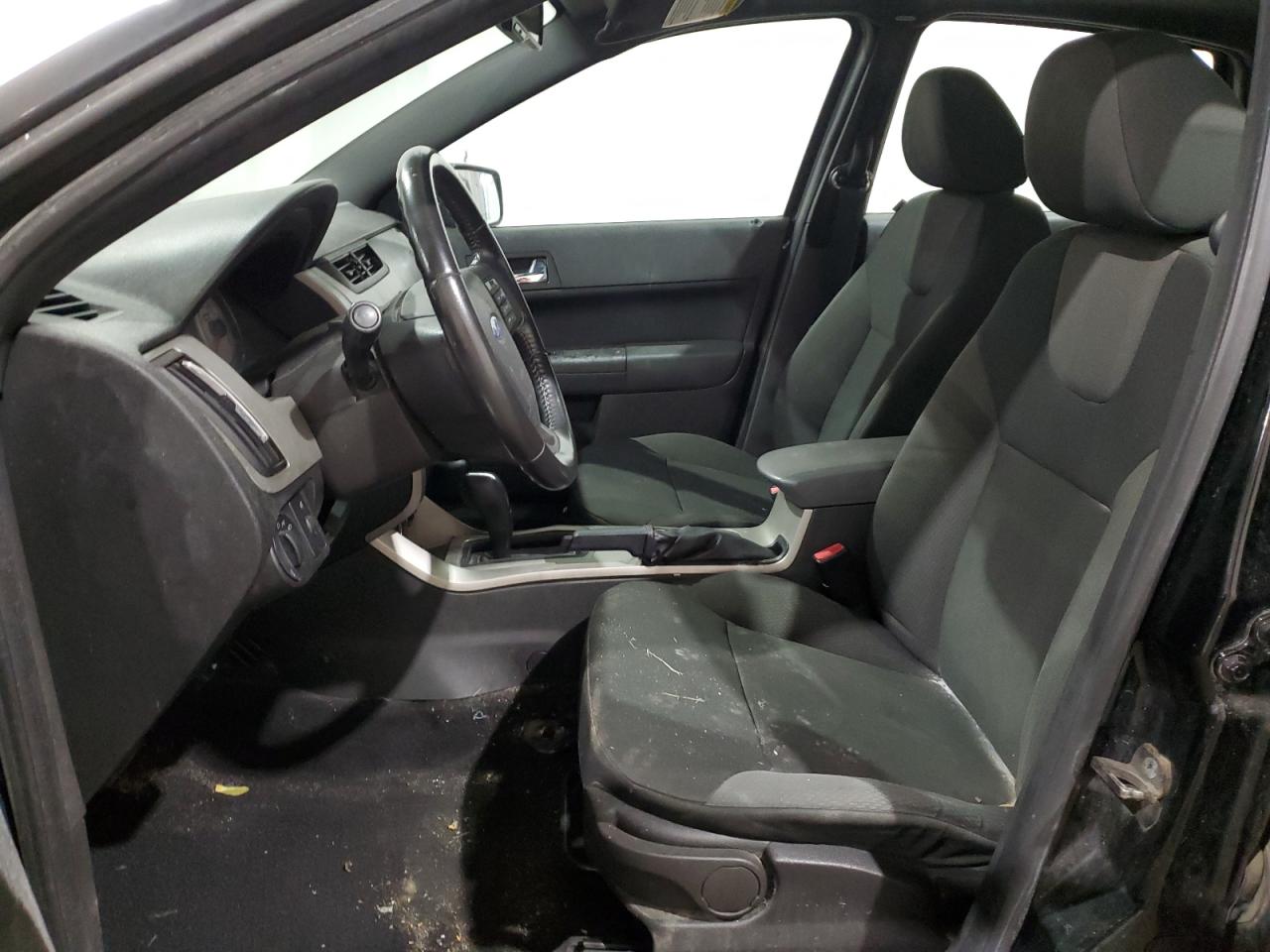 2009 Ford Focus - Image 7