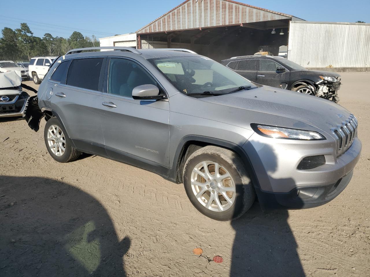 2016 Jeep Grand Cherokee - Image 4