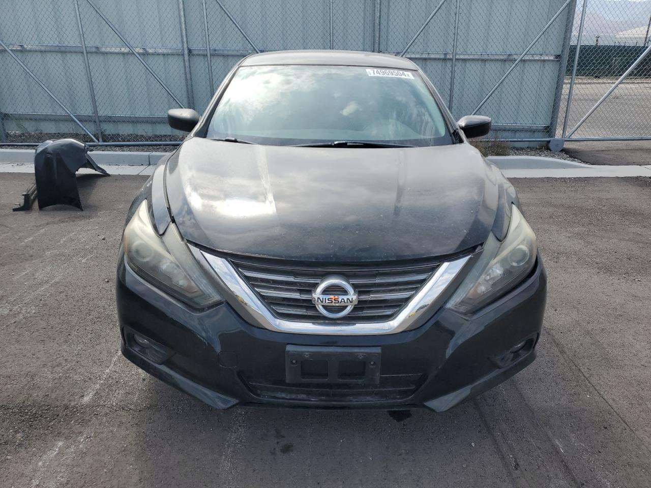 2016 Nissan Altima - Image 5