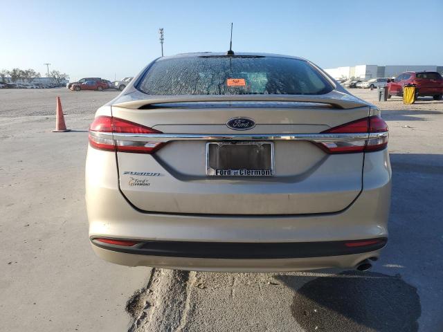  FORD FUSION 2018 Beżowy