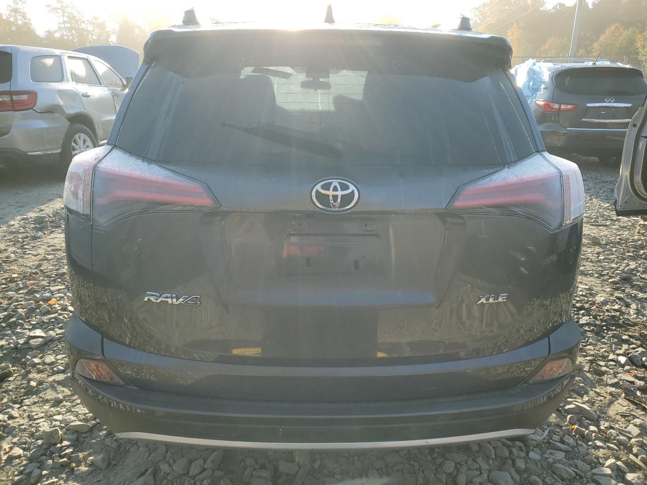 2016 Toyota Rav4 Xle VIN: 2T3WFREV0GW261300 Lot: 77934314