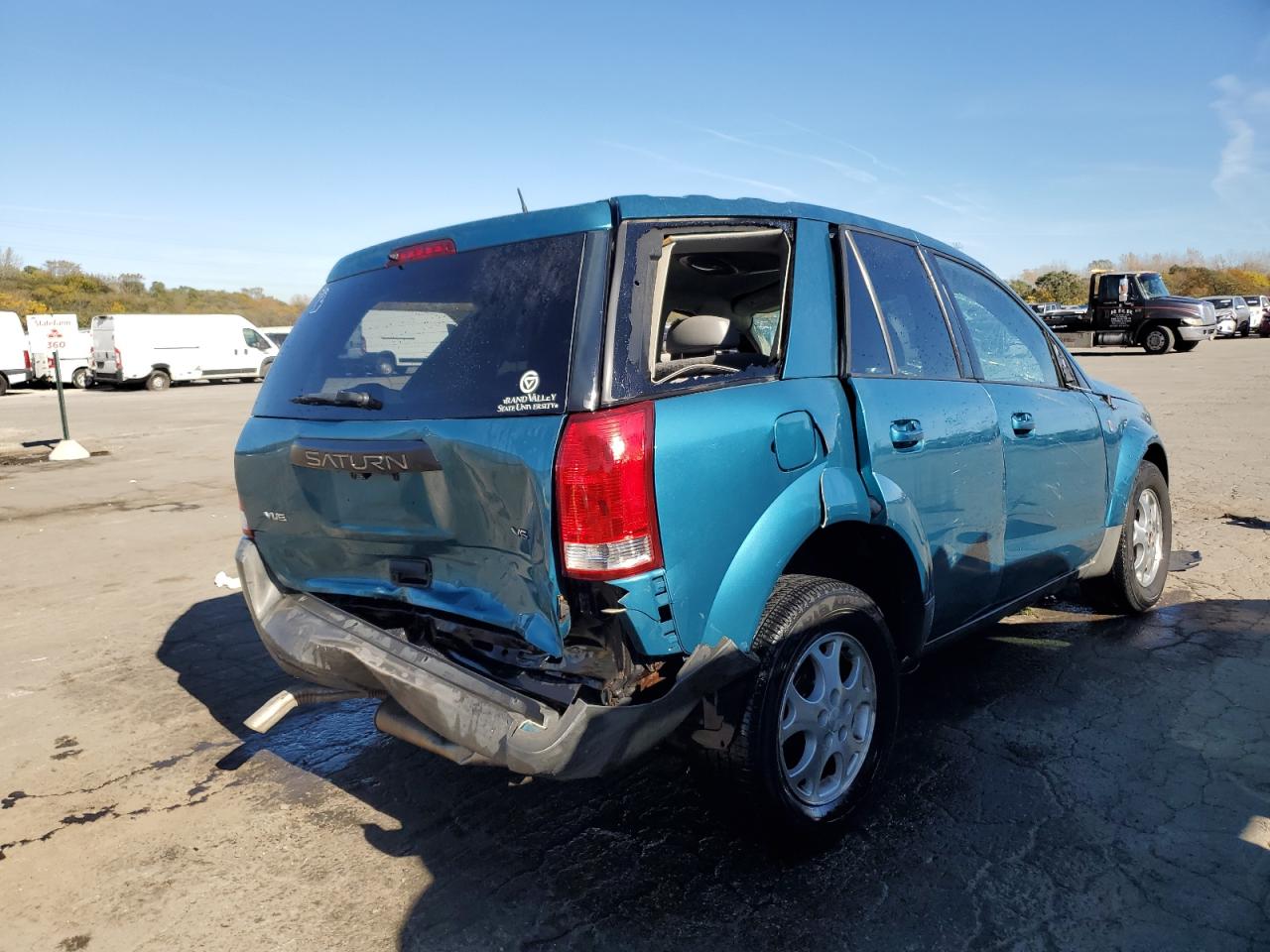 2005 Saturn VUE - Image 3