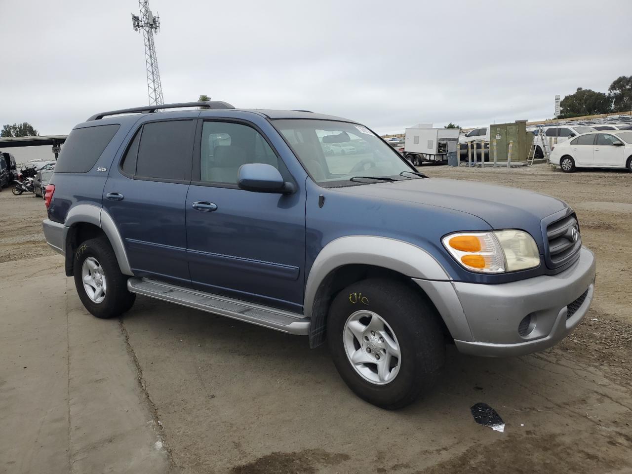 2001 Toyota Sequoia - Image 4