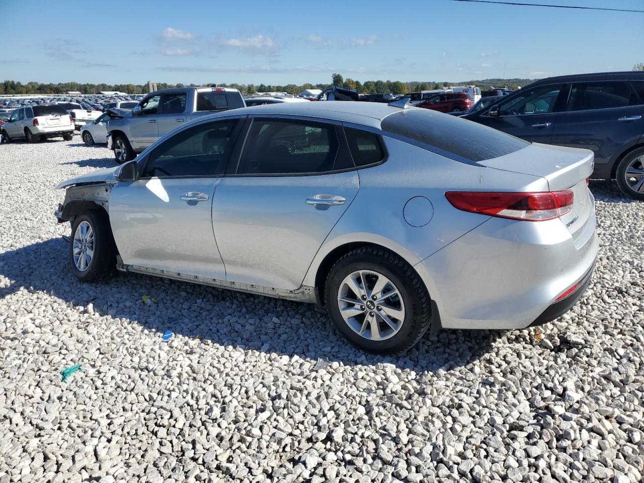 2018 Kia Optima - Image 2