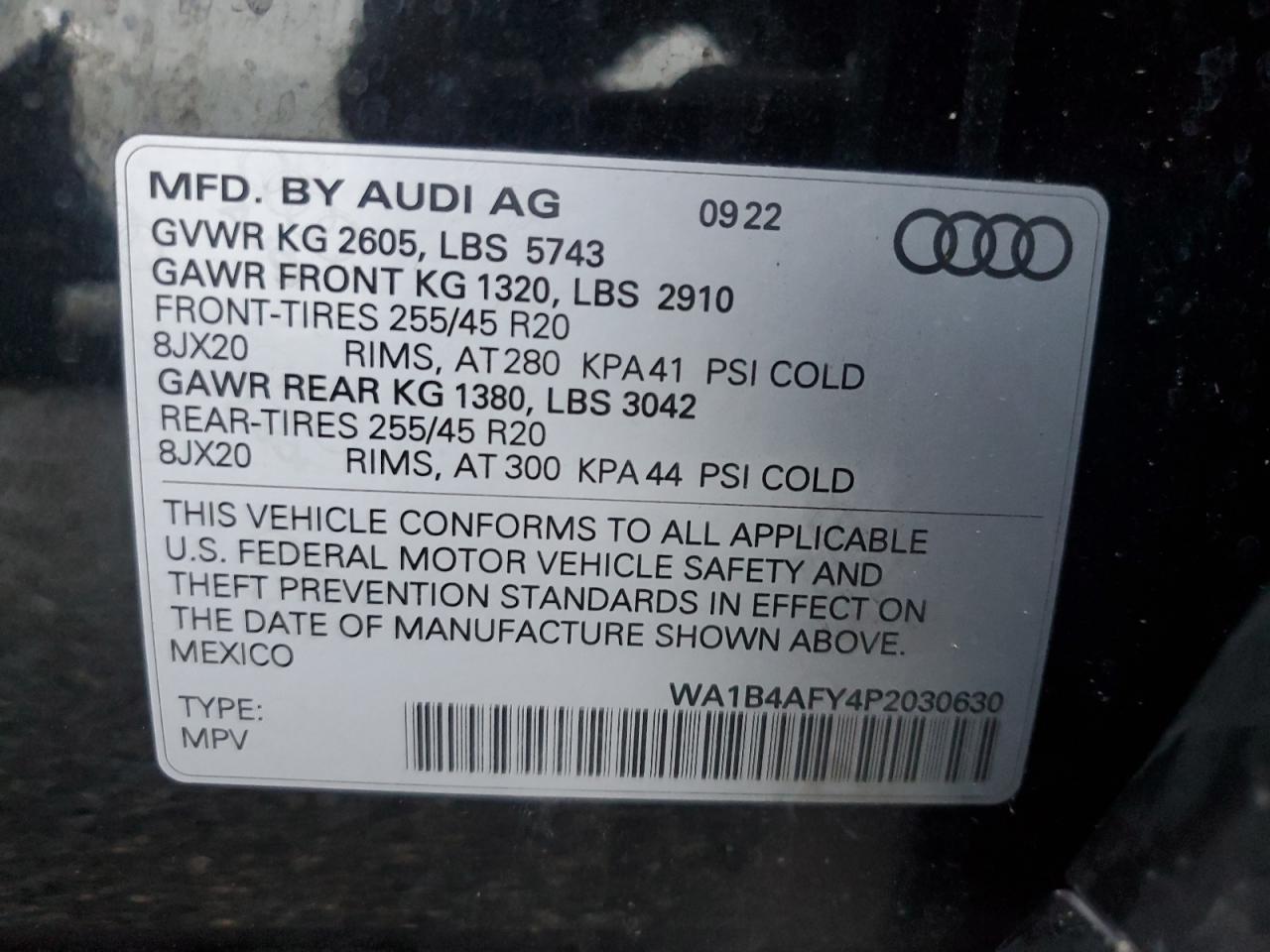 2023 Audi SQ5 - Image 14