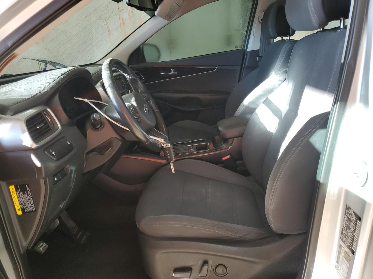 2016 Kia Sorento - Image 7
