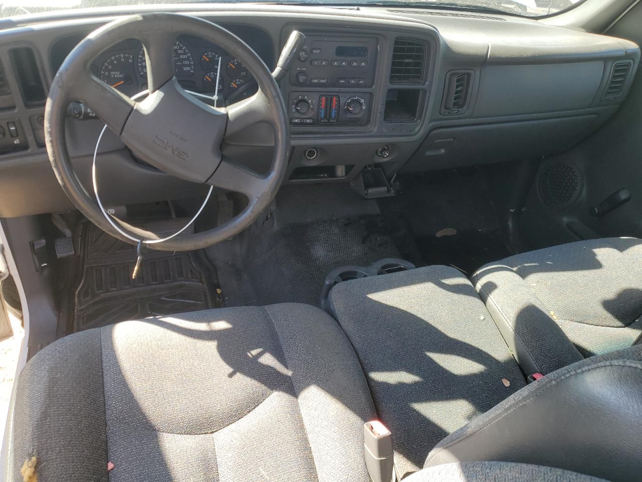 2006 GMC Sierra - Image 8