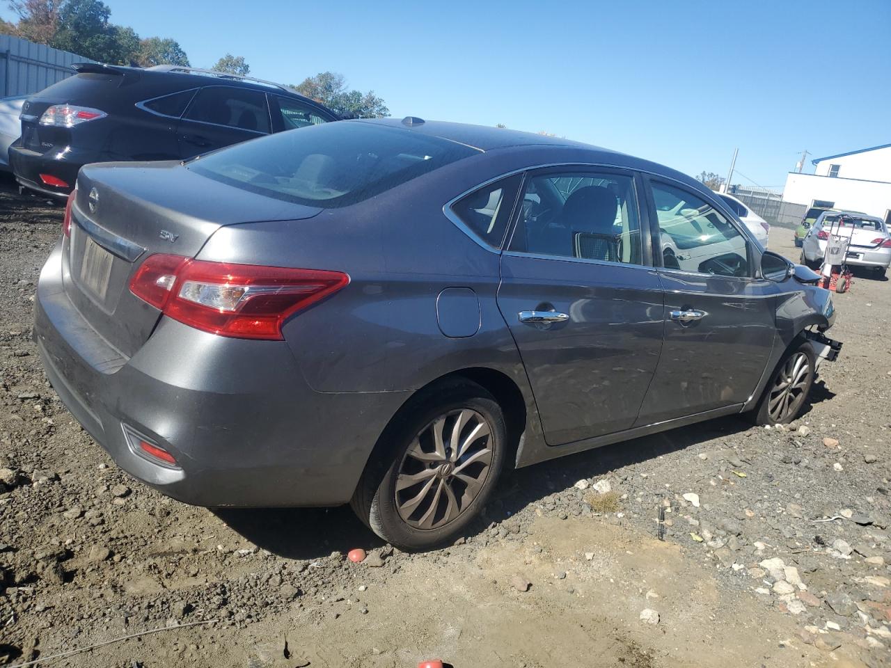 VIN 3N1AB7AP8KY274013 2019 NISSAN SENTRA no.3