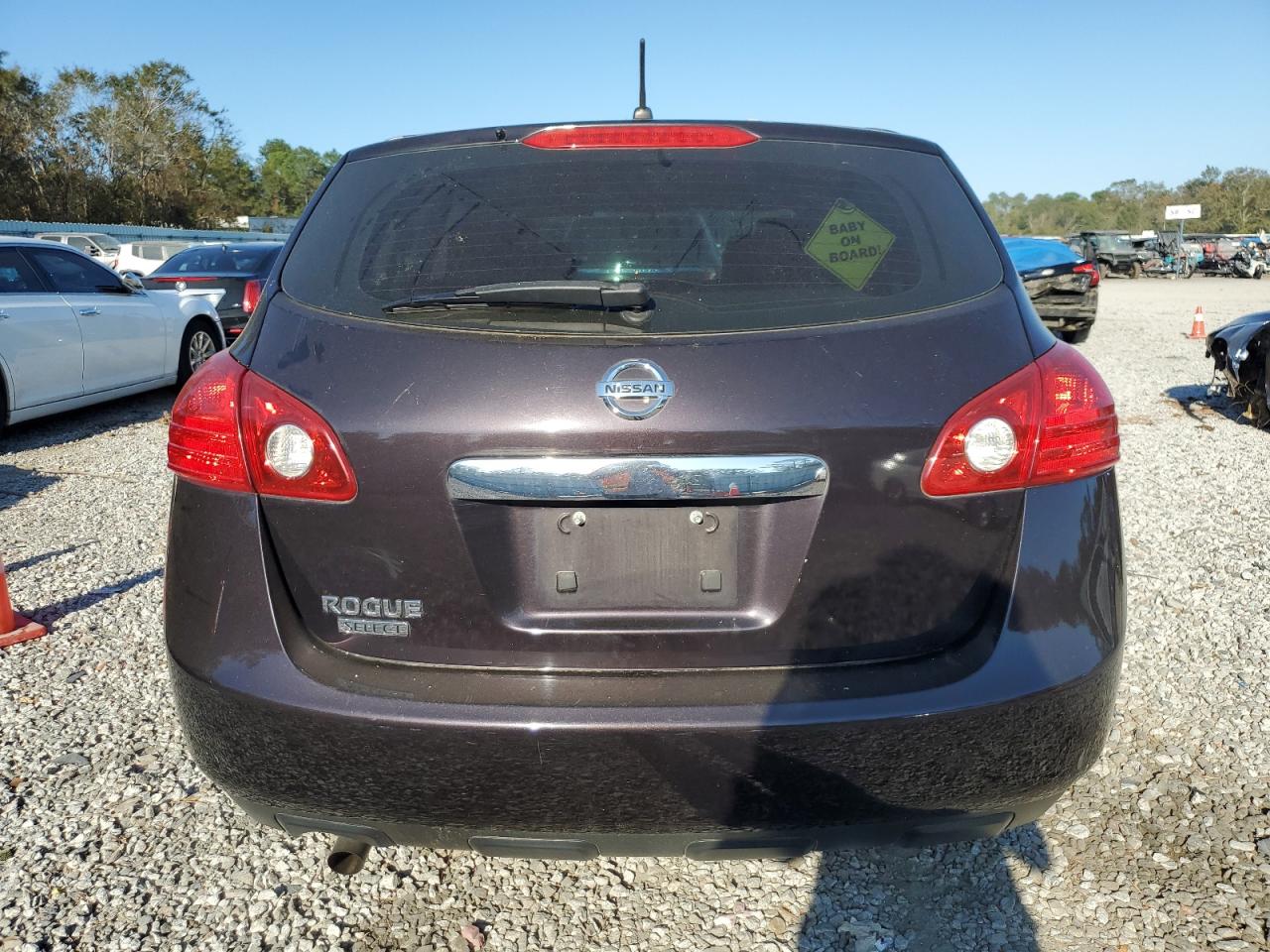 2014 Nissan Rogue - Image 6