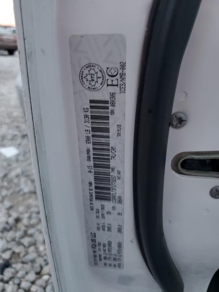 2015 RAM 1500 - Image 14