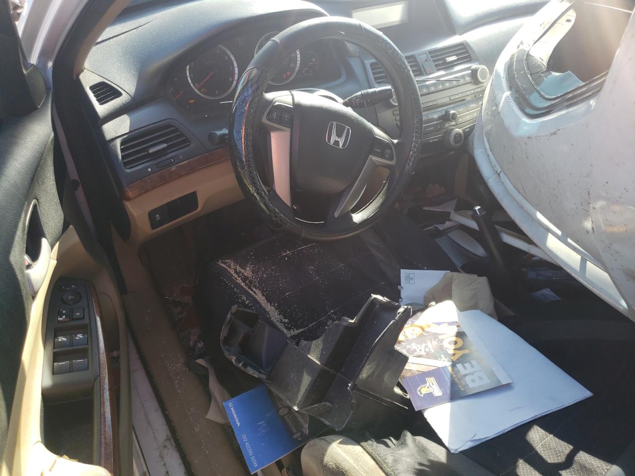 2012 Honda Accord - Image 8