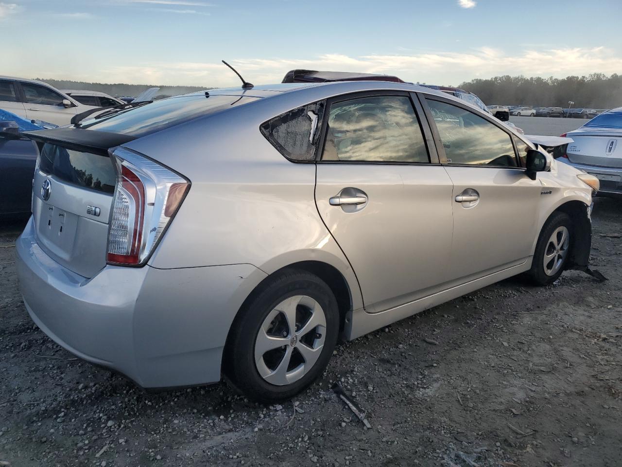 VIN JTDKN3DU7D5584737 2013 TOYOTA PRIUS no.3