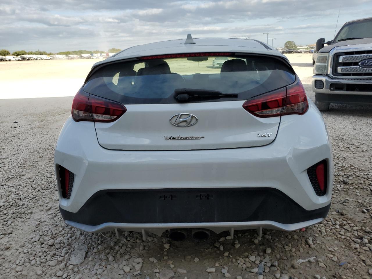 2019 Hyundai Veloster Turbo VIN: KMHTH6AB1KU002761 Lot: 77128984