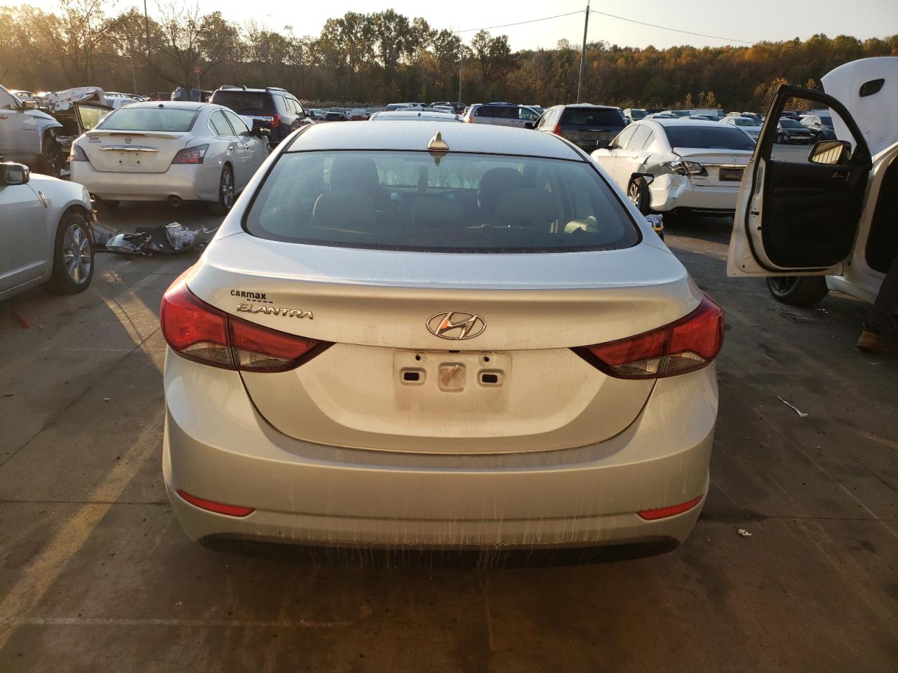 2016 Hyundai Elantra Se VIN: 5NPDH4AE8GH775414 Lot: 77864714