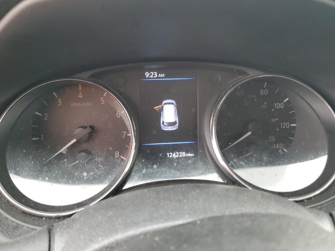 2020 Nissan Rogue - Image 9