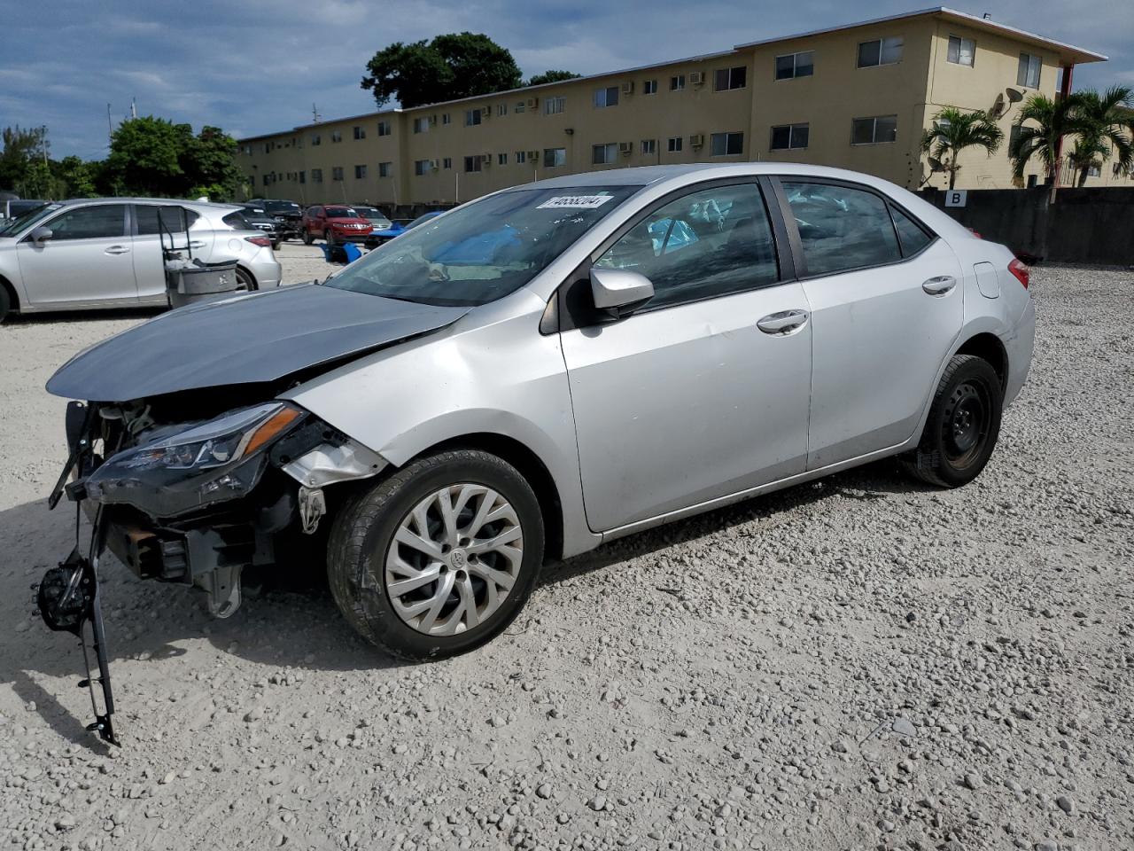 2T1BURHE2KC207144 2019 TOYOTA COROLLA - Image 1