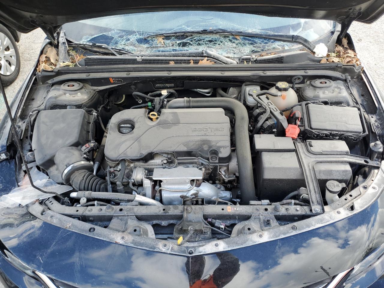 2018 Chevrolet Malibu - Image 11
