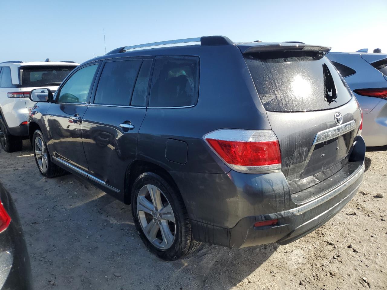 VIN 5TDDK3EH9DS222356 2013 TOYOTA HIGHLANDER no.2