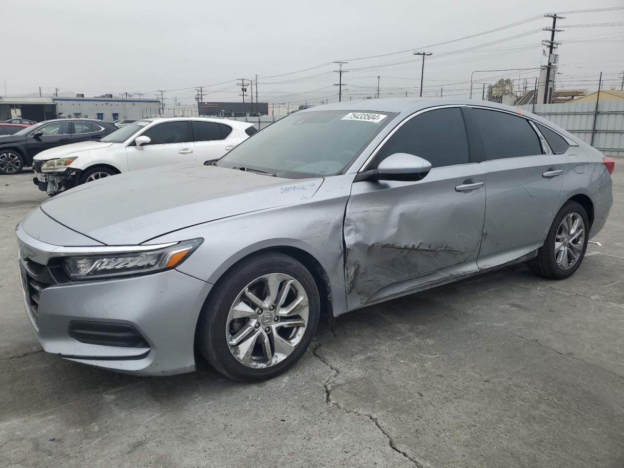 VIN 1HGCV1F18KA049241 2019 HONDA ACCORD no.1