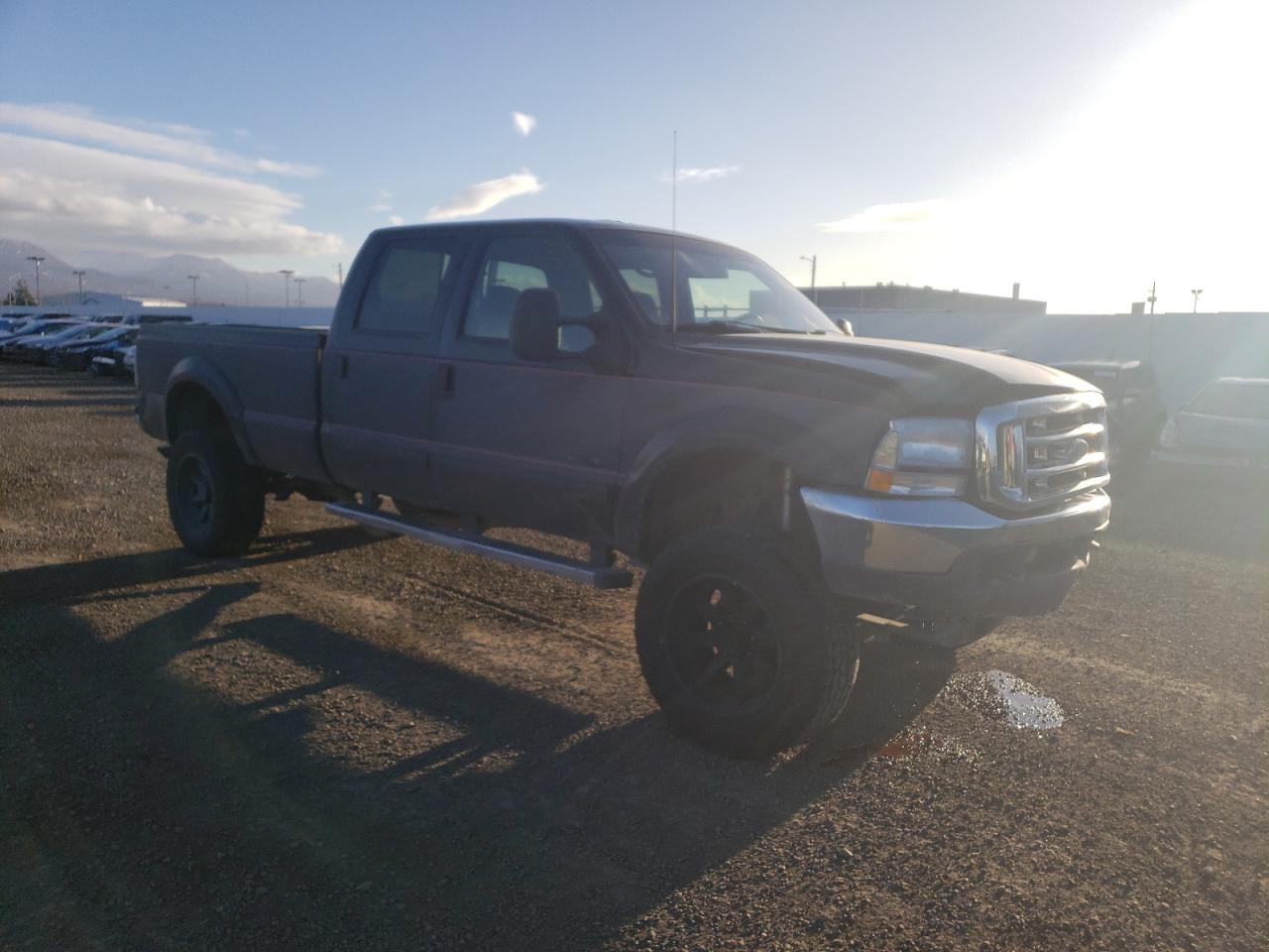 2002 Ford F350 - Image 4