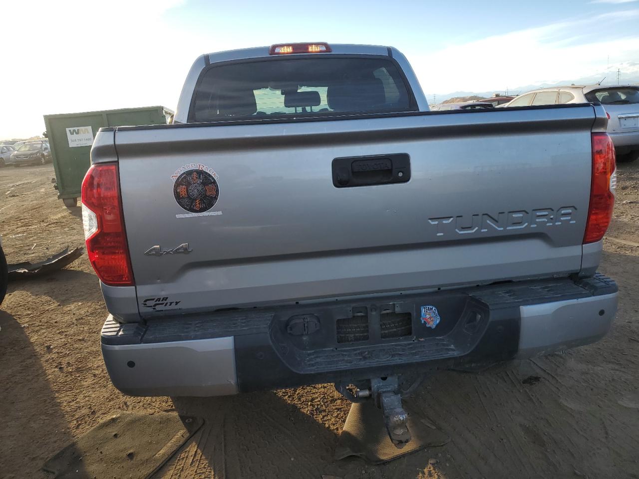 5TFDW5F16KX825886 2019 Toyota Tundra Crewmax Sr5