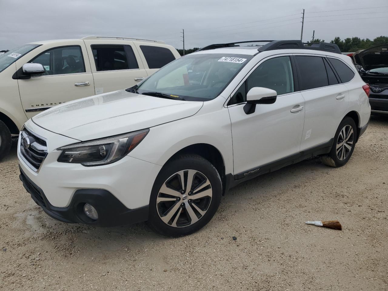 4S4BSANC5K3390280 2019 Subaru Outback 2.5I Limited