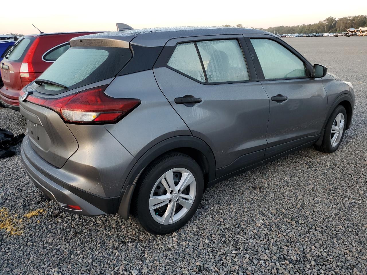 2021 Nissan Kicks - Image 3