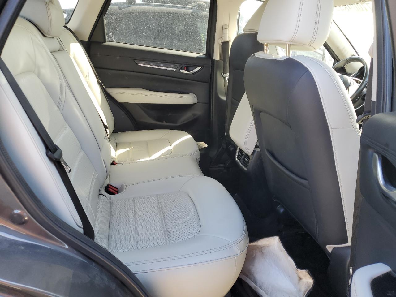 2020 Mazda CX-5 - Image 11