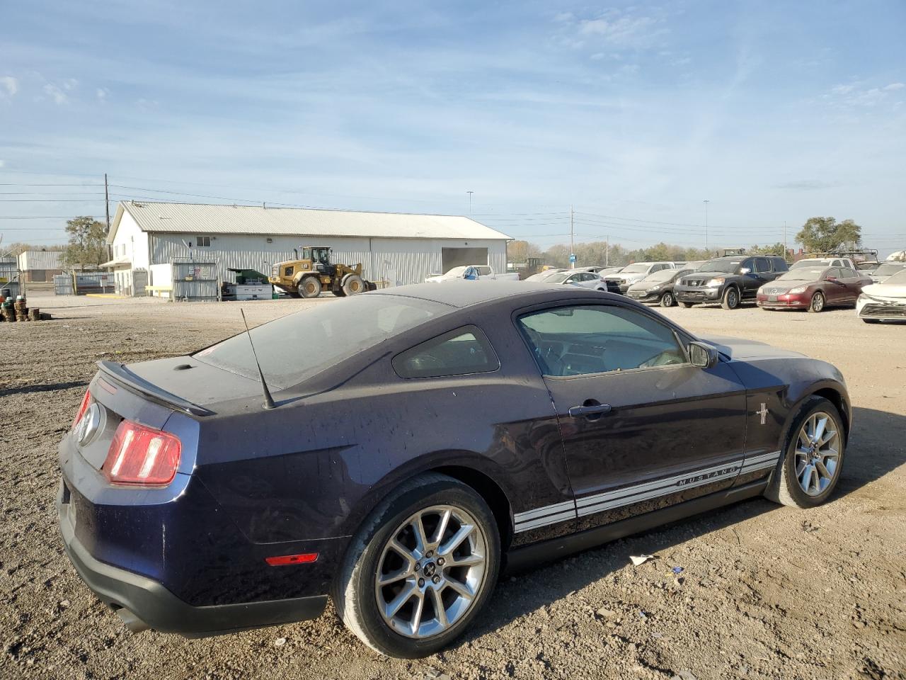 2011 Ford Mustang - Image 3
