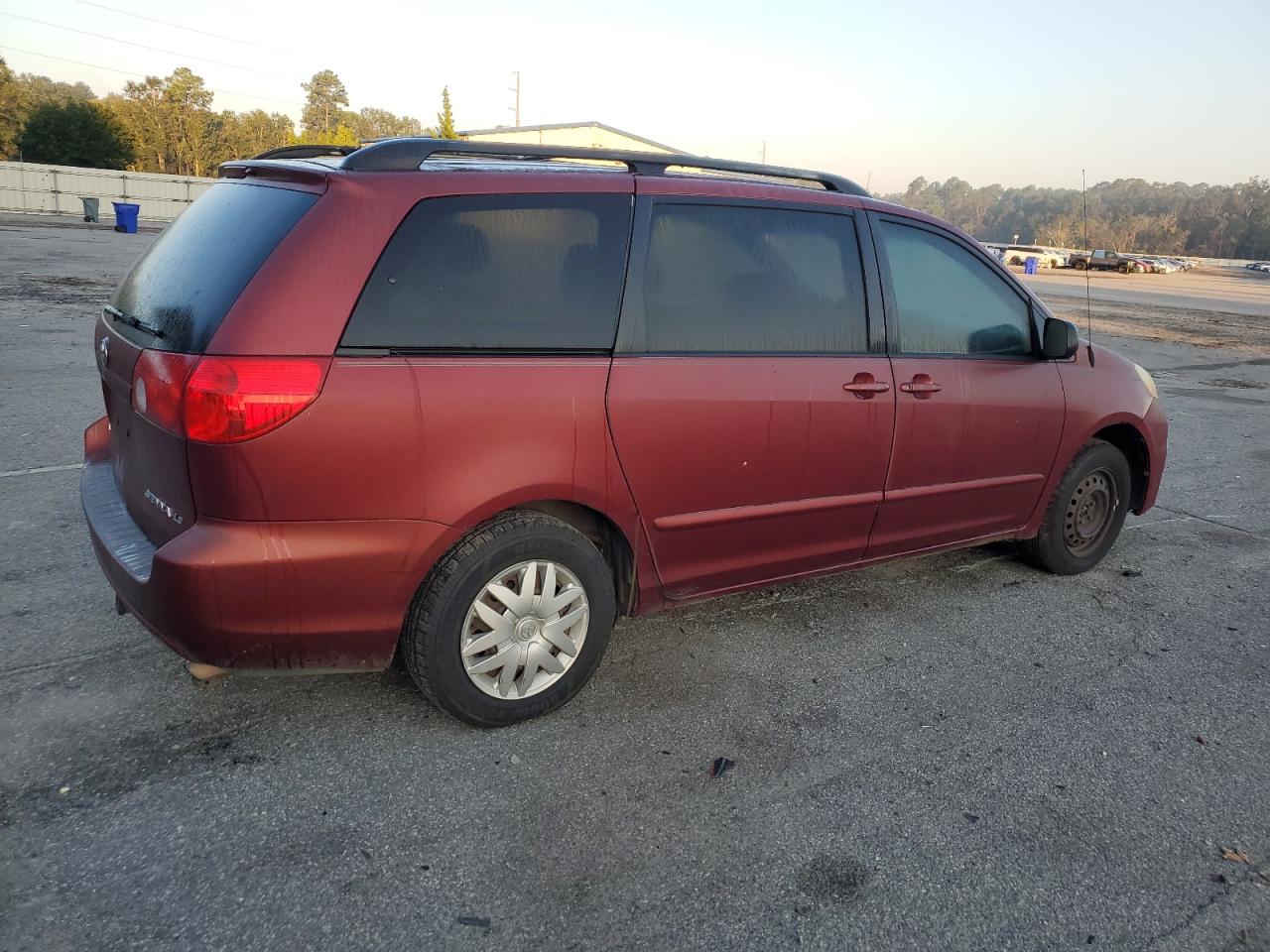 2006 Toyota Sienna - Image 3