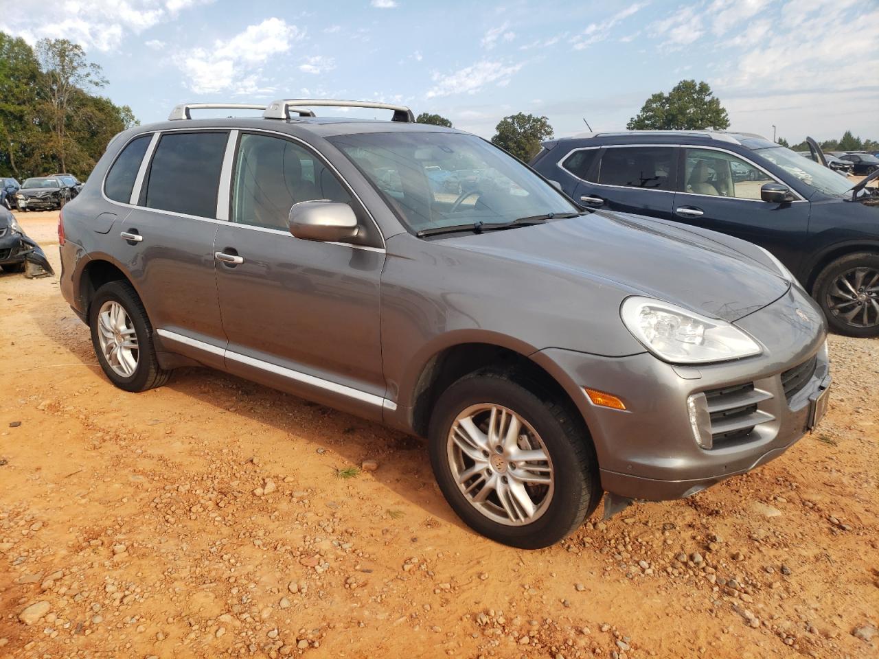 2009 Porsche Cayenne - Image 4