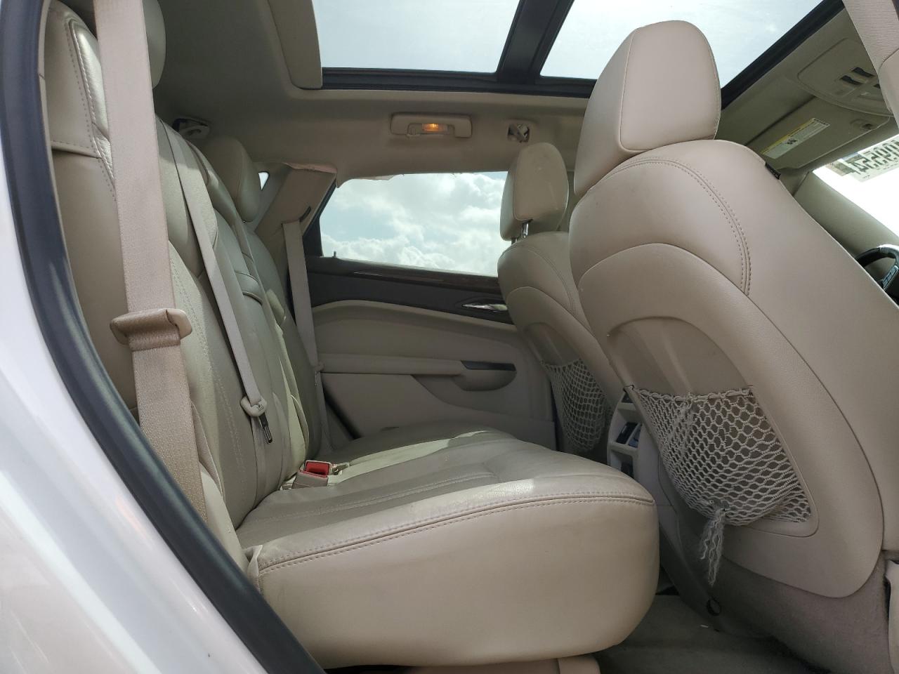 2012 Cadillac SRX - Image 11